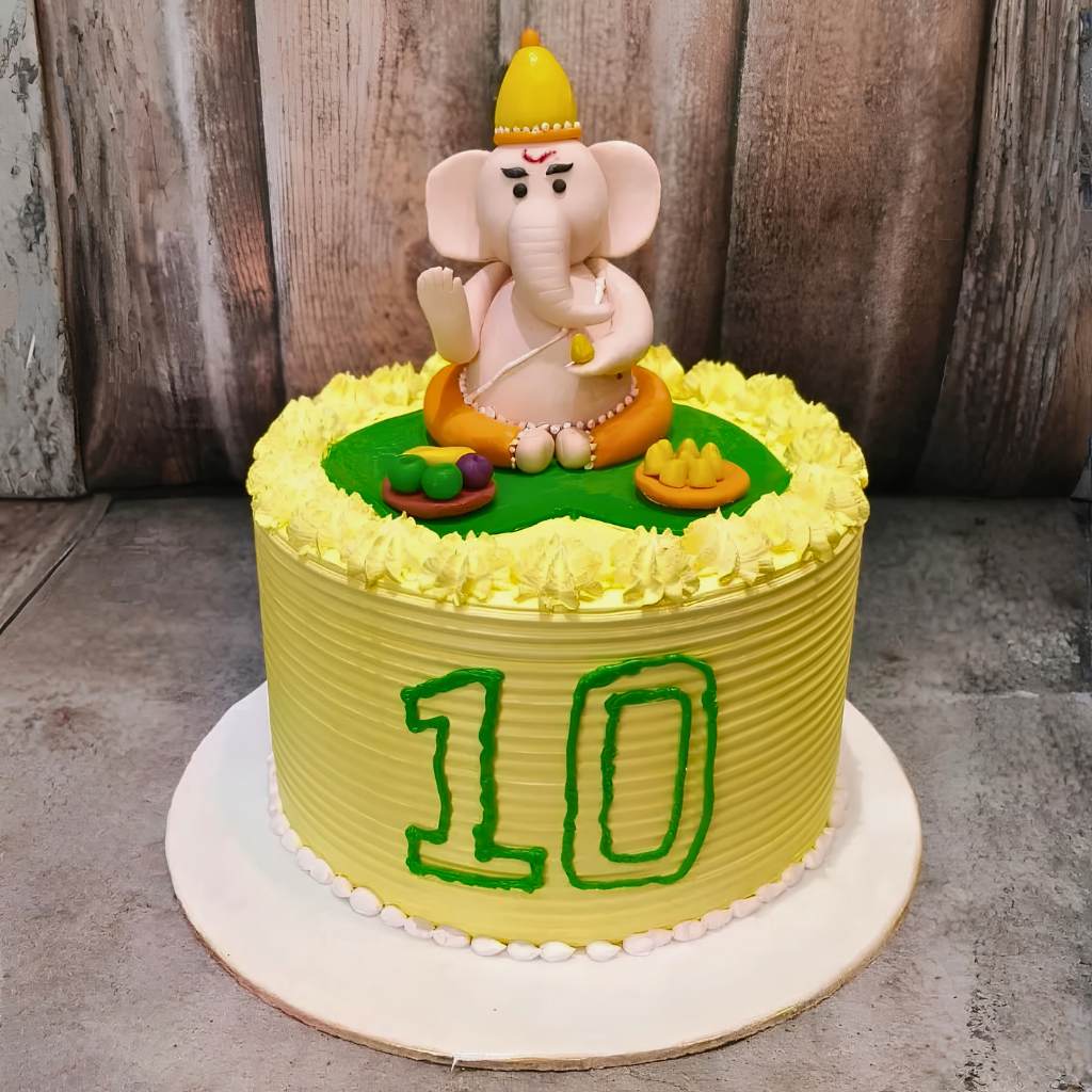 Themed Fondant Cake — Fondant Cakes
